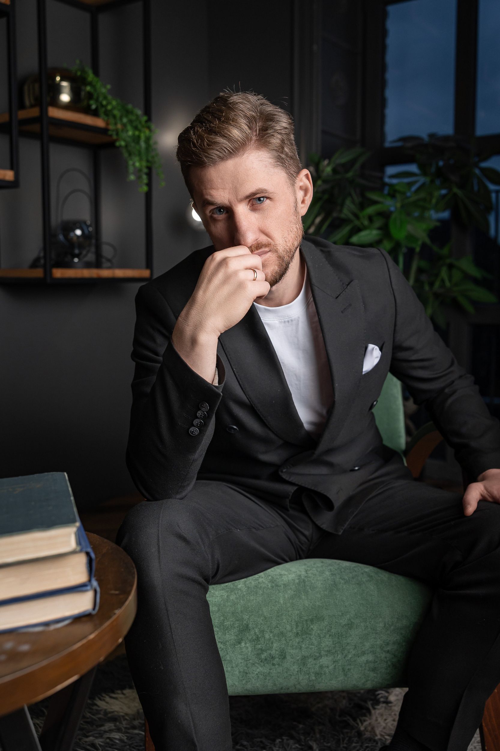 Александр Васильев